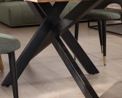 Clearance Table rectangulaire 180cm acacia finition chevrons piètement métal mikado