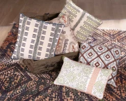 Sale Tapis esprit aztèque motif imprimés en coton 