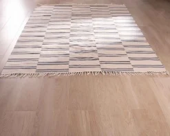 Discount Tapis rectangulaire blanc avec franges et rayures bleues "Ethnic" 120x180 cm Décoration