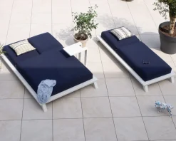 Transat haut de gamme bleu et blanc "Nusa Pedina" tissu Sunbrella Bain De Soleil